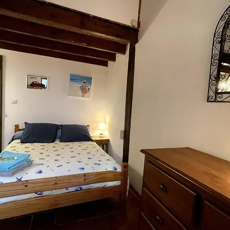 De Charme En Pierres Apparentes : Les Granges Holiday home *